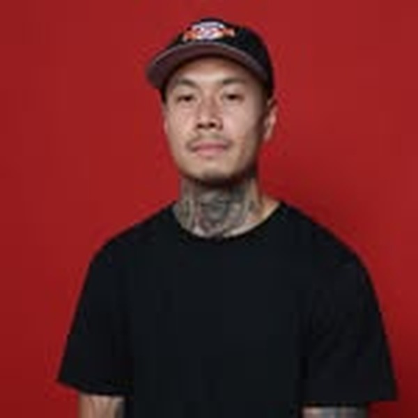 Klumz — Tattoo Artist